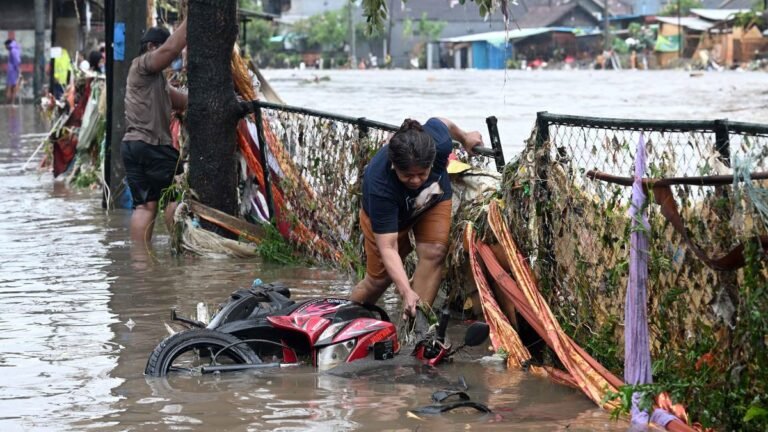 Bibit Siklon 93S: BMKG Peringatkan Hujan Lebat dan Gelombang Tinggi